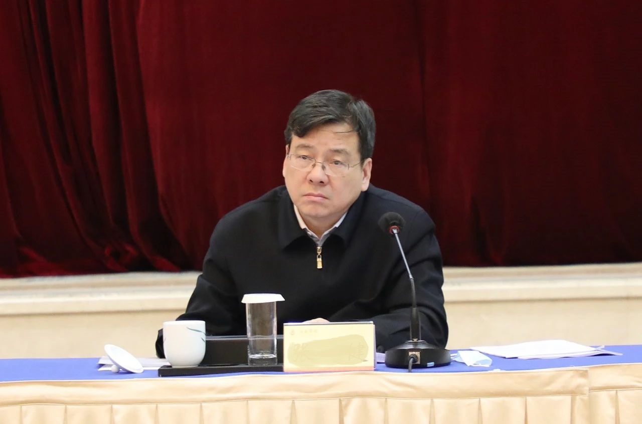毛偉明省長出席全省民營企業(yè)家座談會(huì)，湘江電纜董事長侯少斌應(yīng)邀參加