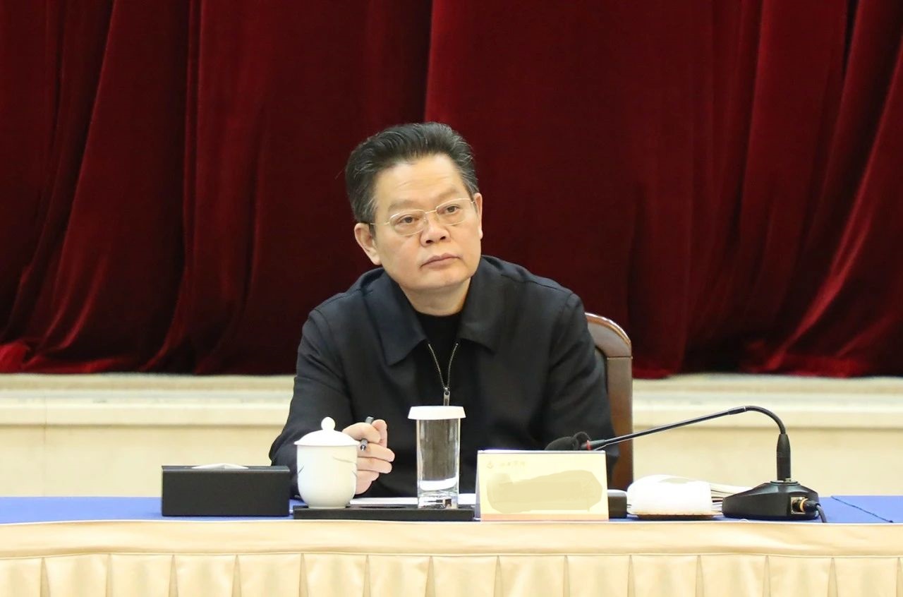 毛偉明省長出席全省民營企業(yè)家座談會(huì)，湘江電纜董事長侯少斌應(yīng)邀參加