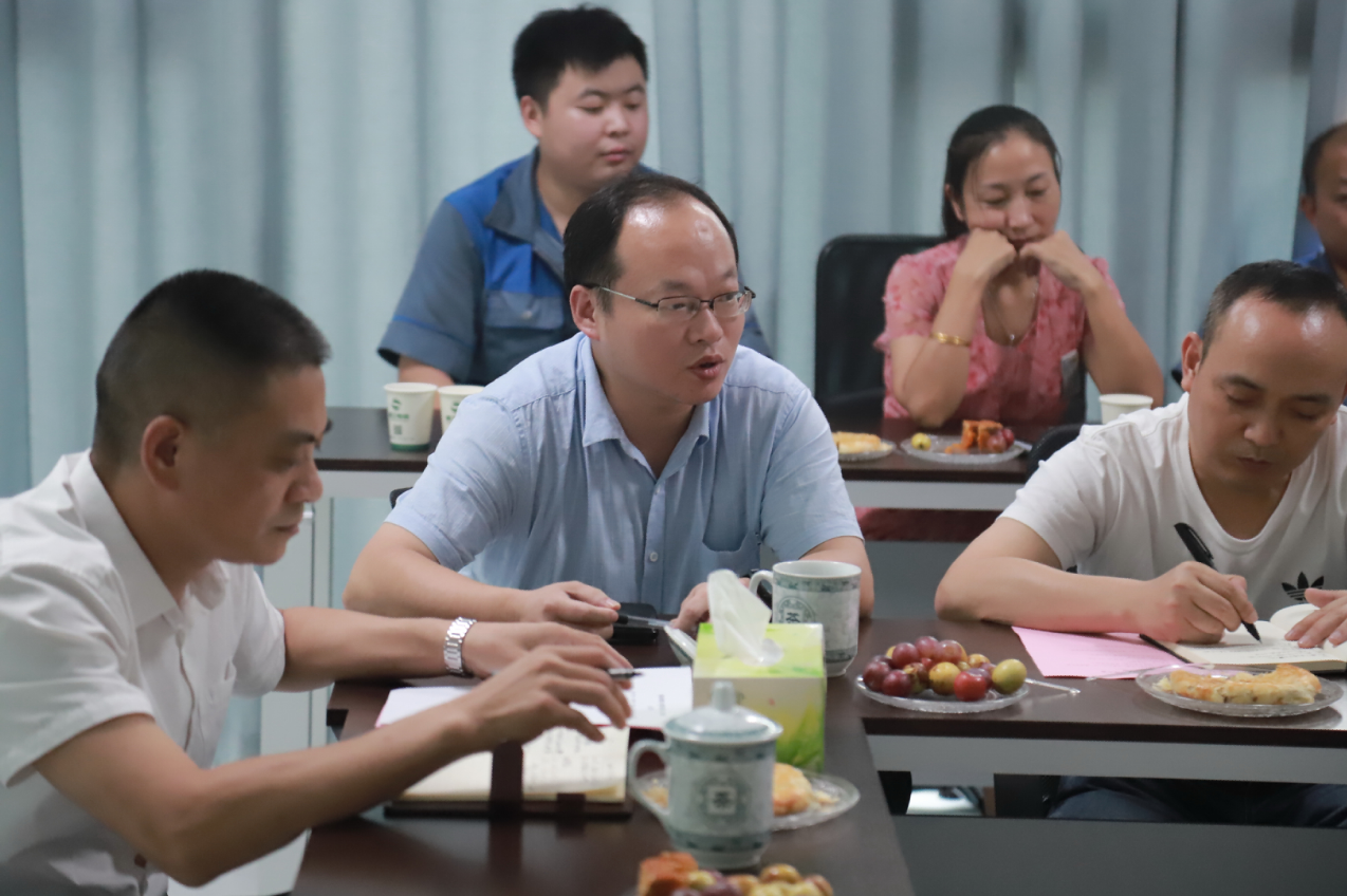 情滿中秋，共話未來。湘江電纜工會舉行中秋茶話會